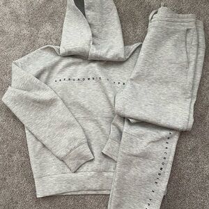 Boy’s Abercrombie YPB Joggers and Hoodie Set